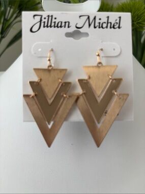Jillian Michel Metal Goldtone V & taupe enameled middle V,triangle drop fishhook